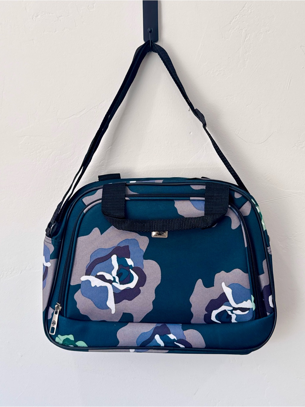 Skyline Teal Gray Stylish Floral Print Carryon Overnight Travel Bag Never Used!